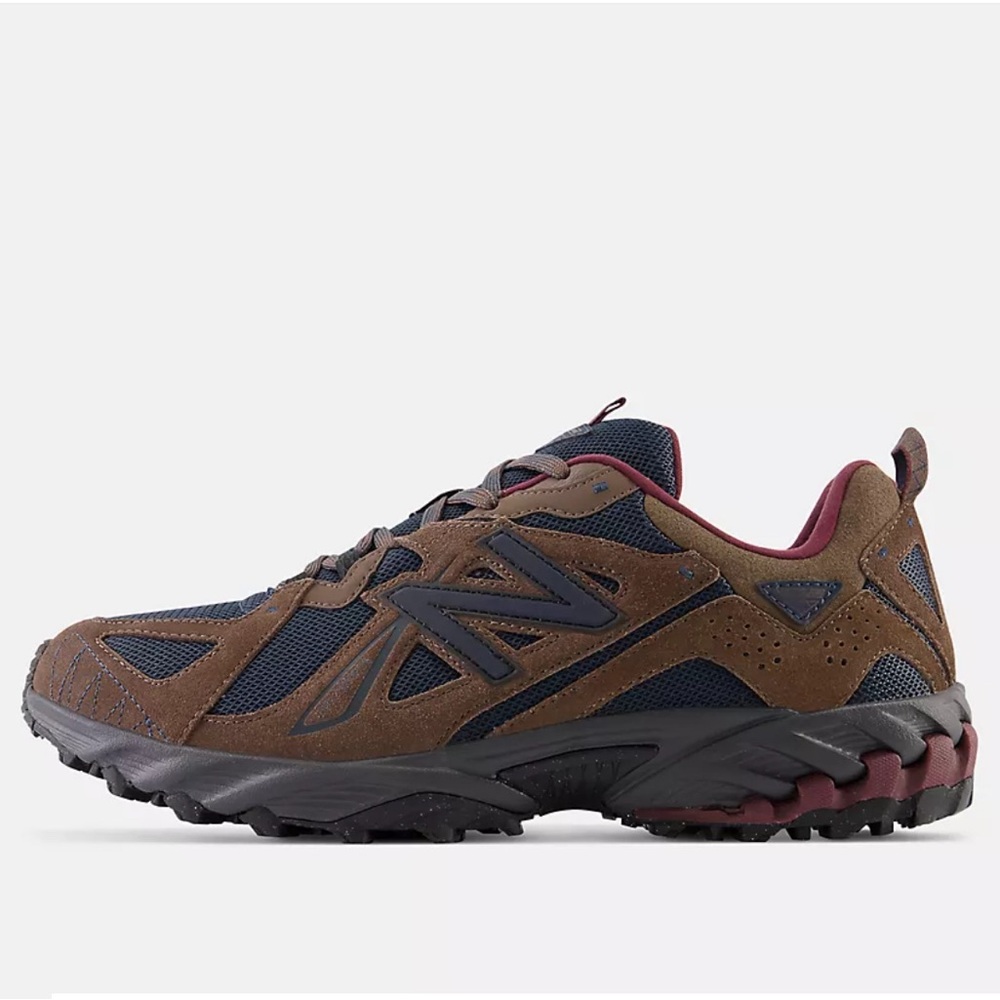 New Balance 610v1